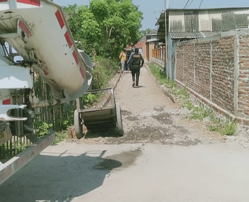 Pemdes Salamdarma Bangun Jalan Cor Beton Melalui Dana Desa, Warga Semringah